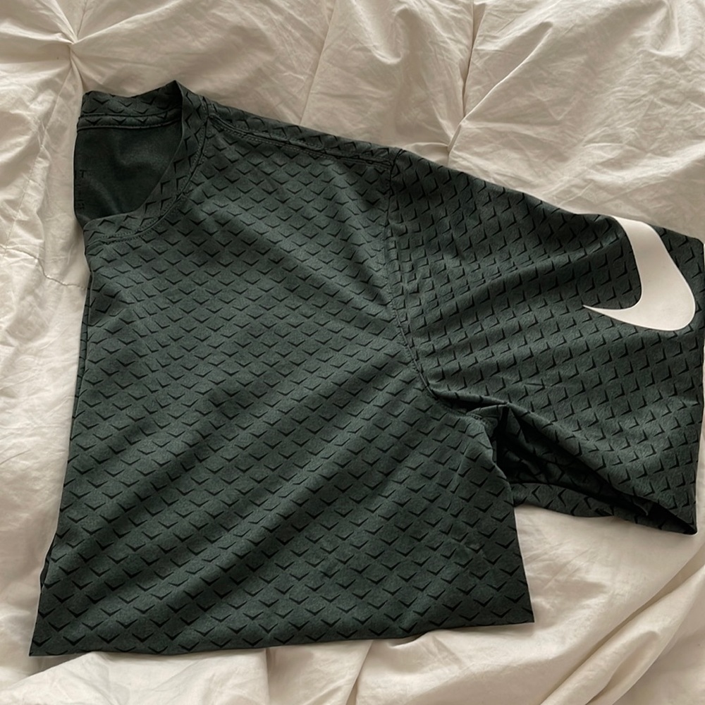Nike Long Sleeve Dri Fit Shirt - NWOT
